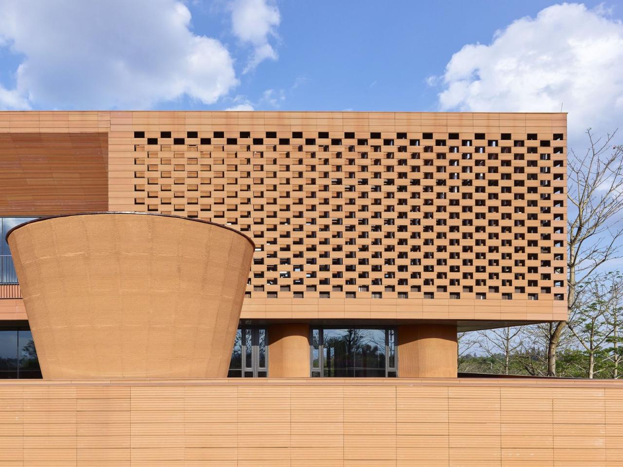 BIM建筑|海南生态智慧新城数字市政厅 / 清华大学建筑设计研究院 素朴建筑工作室