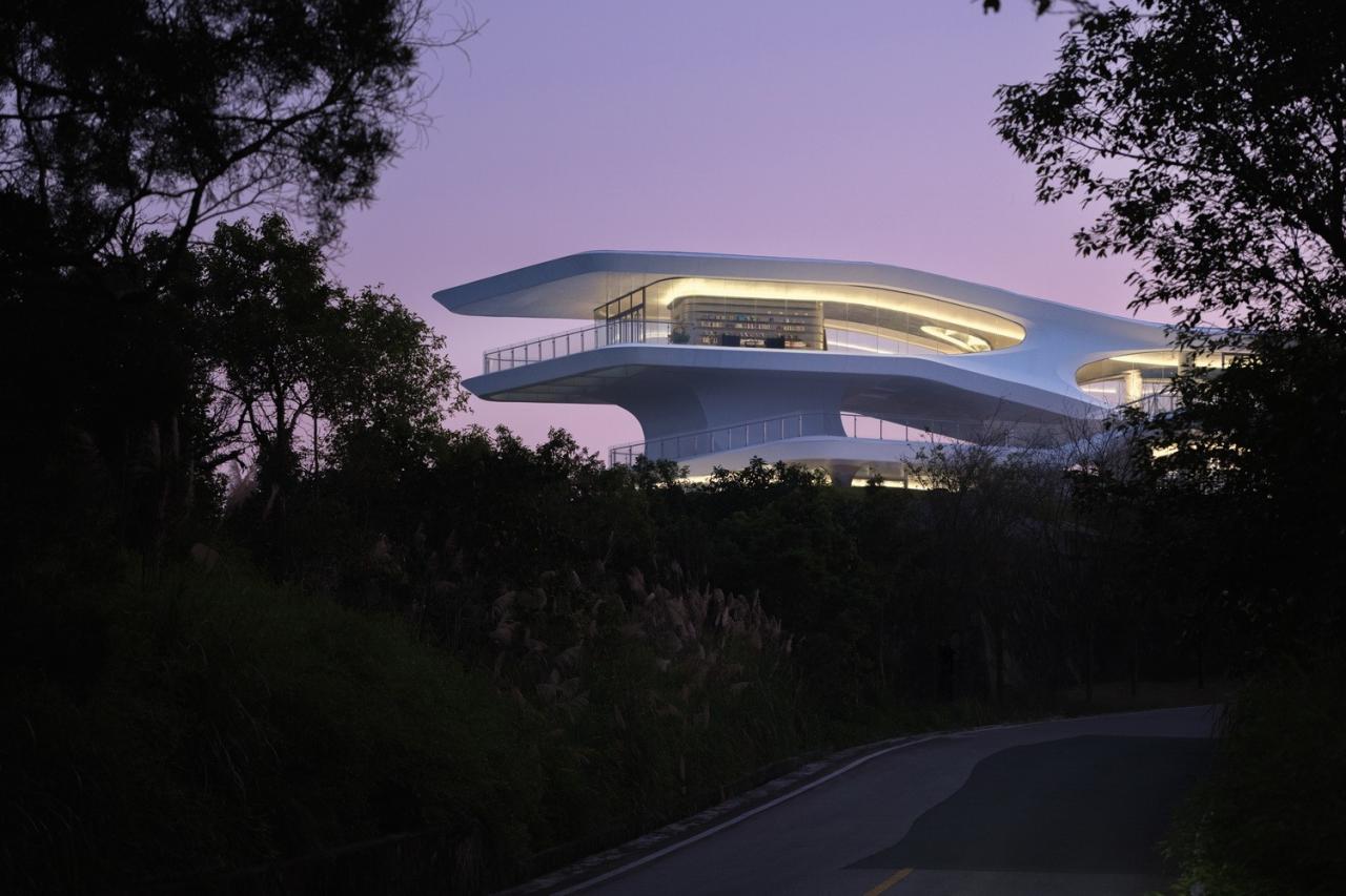 BIM建筑|孟凡浩深圳首作，山海新地标，盐田云海驿站 / line+建筑事务所