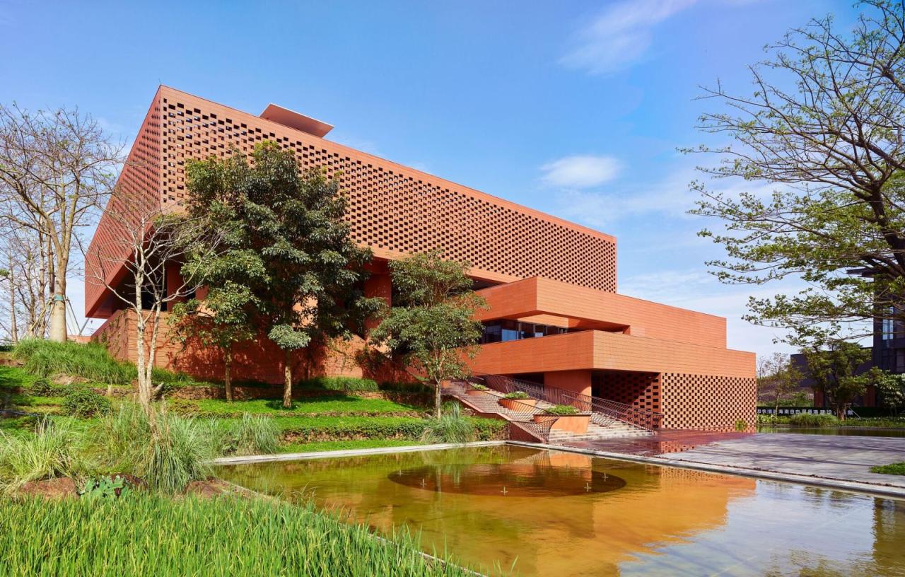 BIM建筑|海南生态智慧新城数字市政厅 / 清华大学建筑设计研究院 素朴建筑工作室