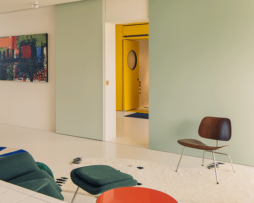 BIM建筑|灵动色彩之家：位于新加坡的粗野派公寓改造 / SPARK