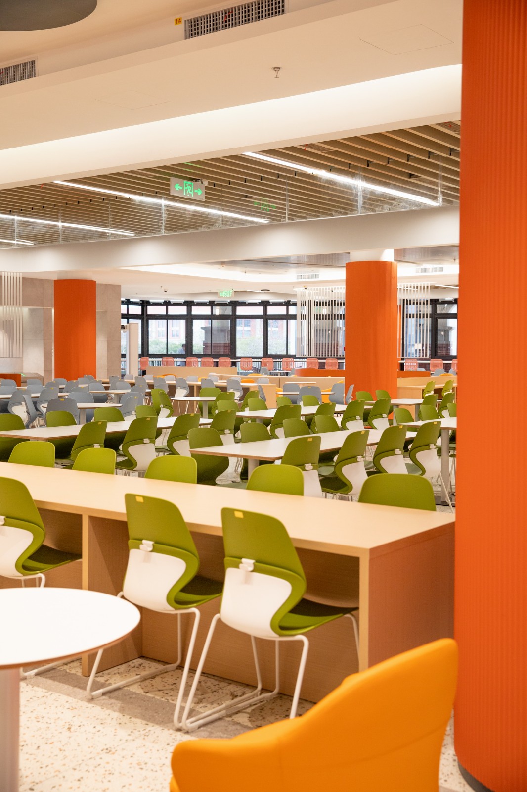 BIM建筑|厦门大学翔安校区中部学生食堂（思源餐厅）/ 厦门大学建筑设计研究院有限公司（AUAD）