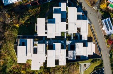 BIM建筑|隈研吾在山坡上设计住宅区-BIM建筑网