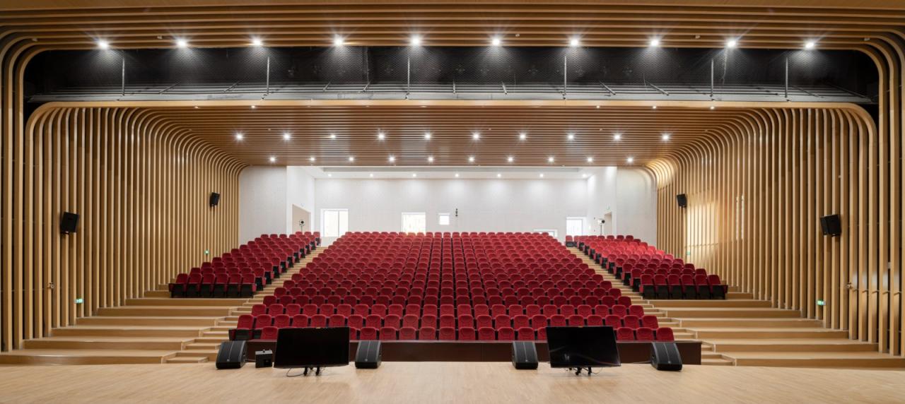 BIM建筑|南通市能达中学 / 九城都市建筑