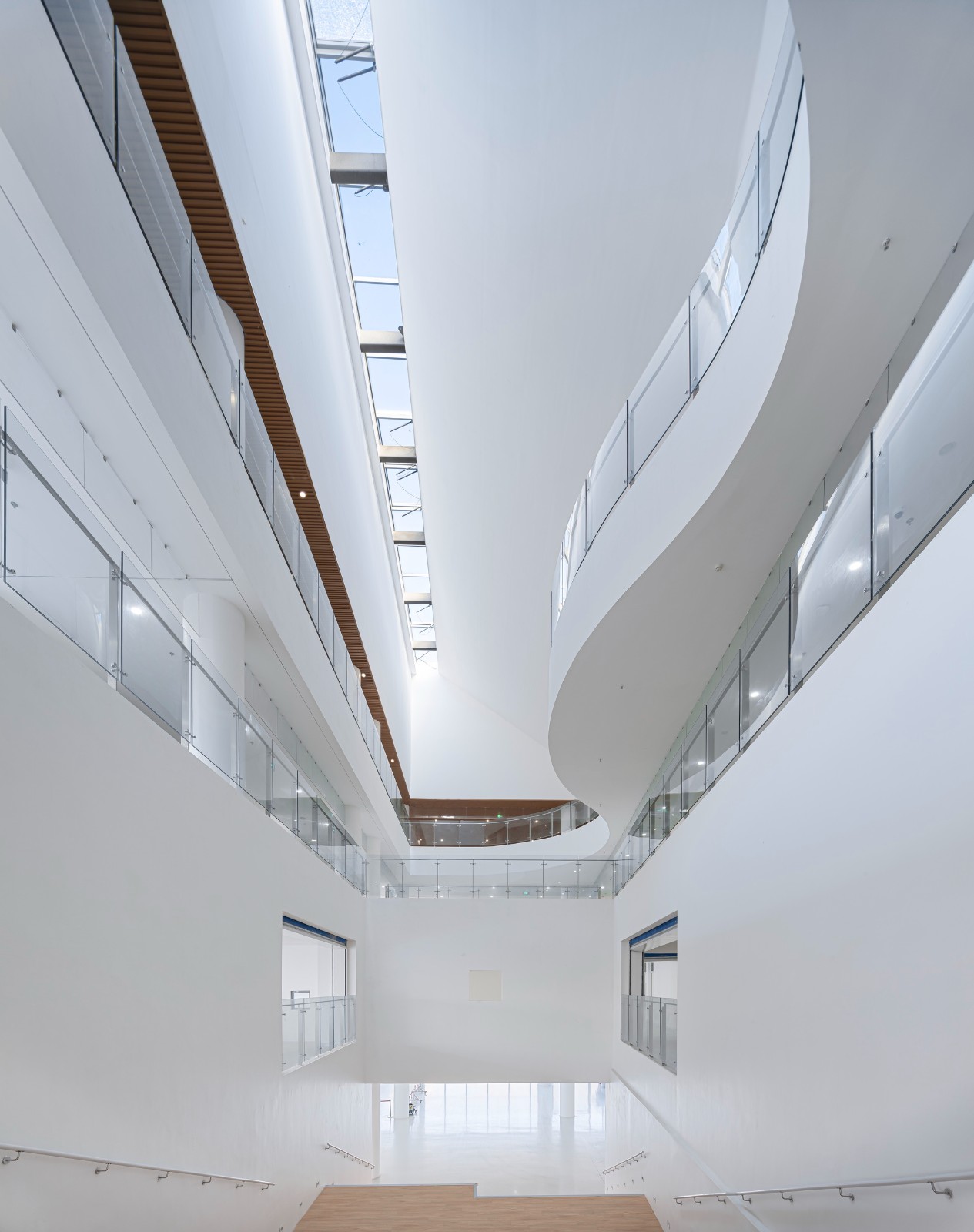 BIM建筑|南通市能达中学 / 九城都市建筑