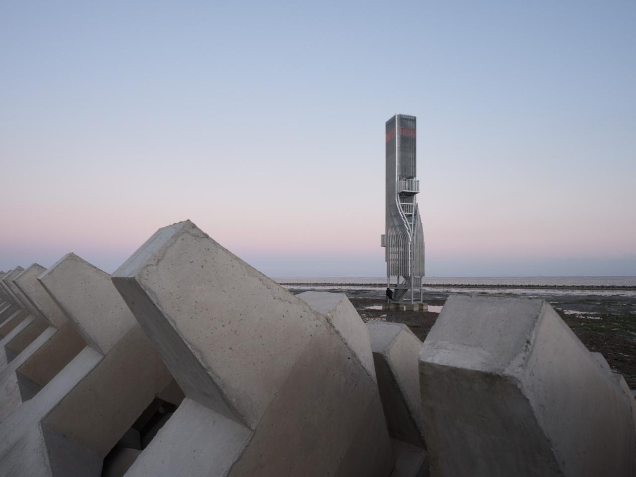 BIM建筑|扭转塔和螺旋站，上海海上的生态基础设施 / HCCH合尘建筑