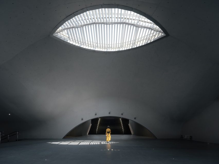 BIM建筑|Wutopia设计地下博物馆混凝土屋顶