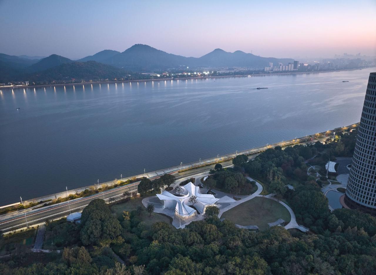 BIM建筑|杭州滨江公共空间·926工匠博物馆 / 同济原作设计工作室