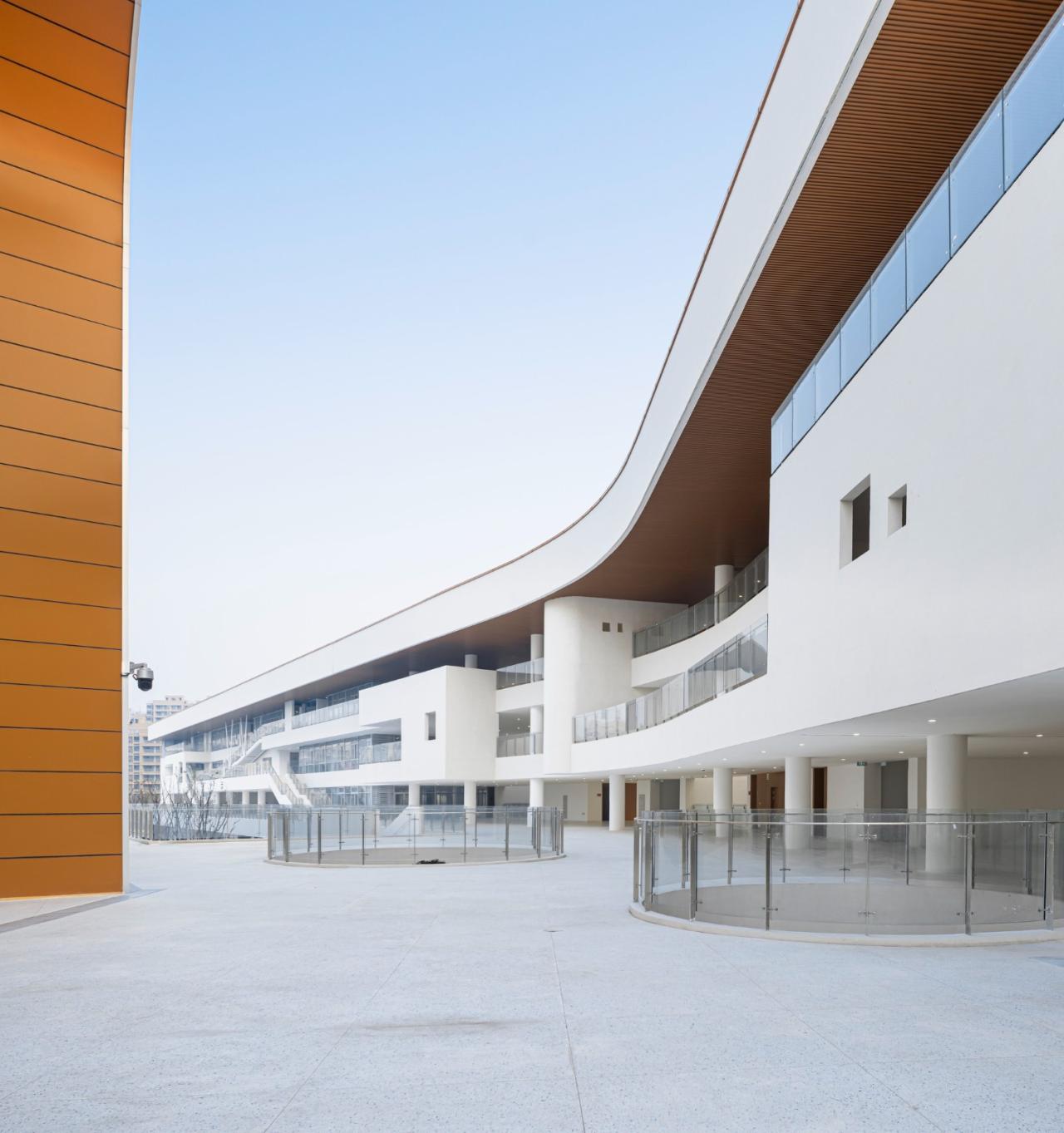 BIM建筑|南通市能达中学 / 九城都市建筑