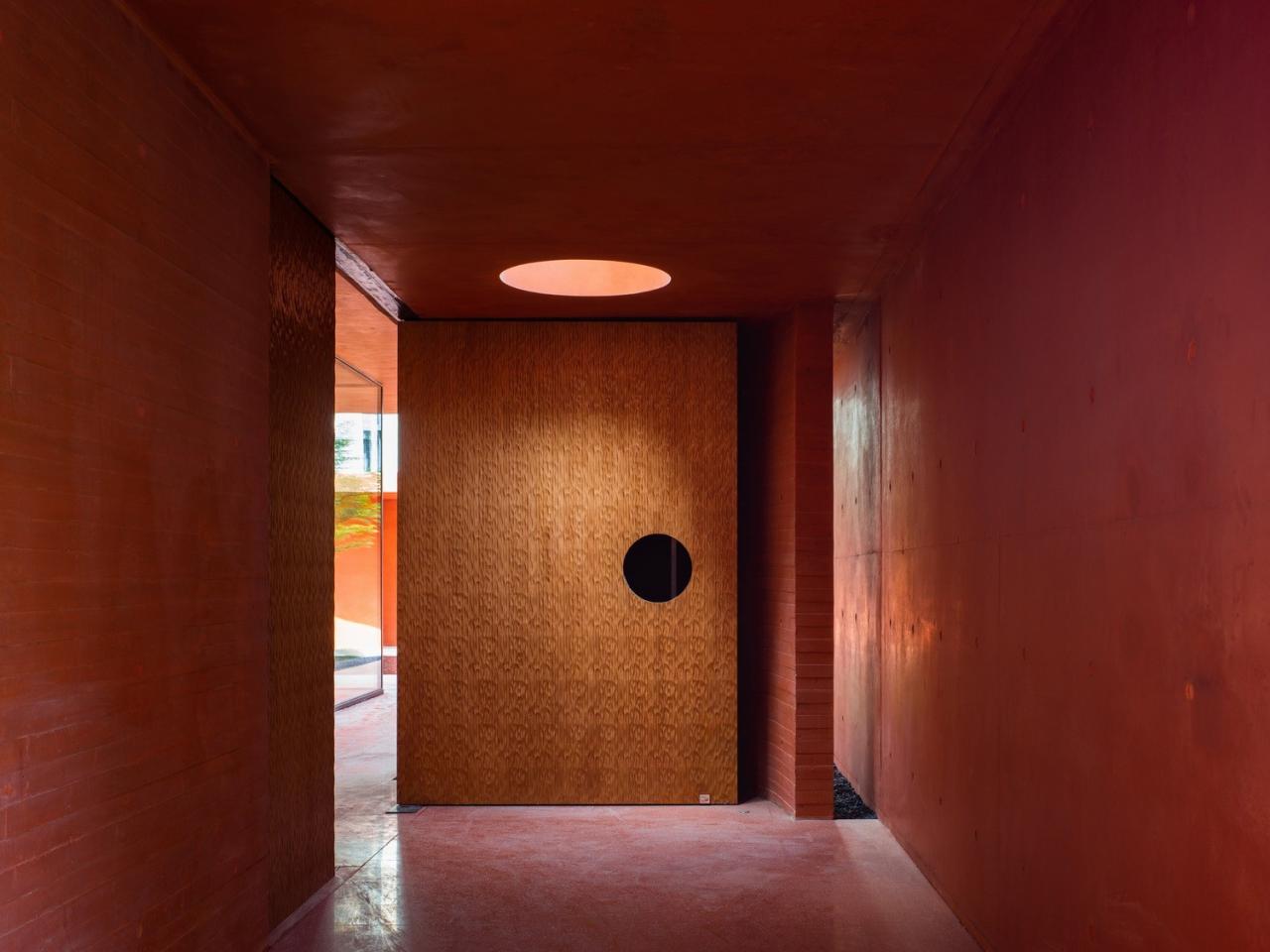 BIM建筑|红盒子 / 米思建筑