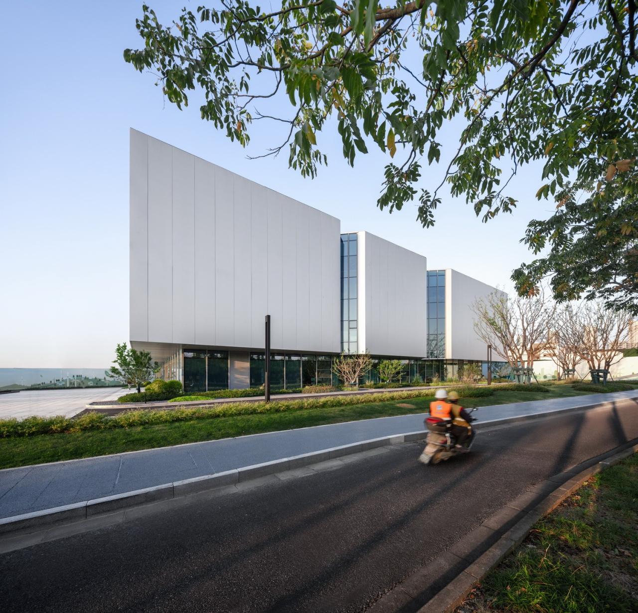 BIM建筑|中瑞生态城低碳技术创新促进中心 / 米丈建筑