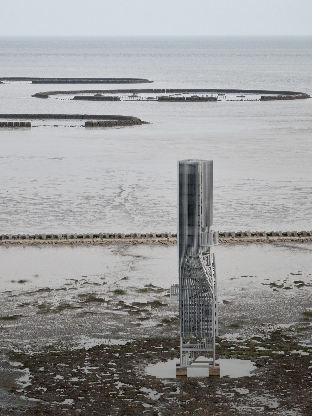 BIM建筑|扭转塔和螺旋站，上海海上的生态基础设施 / HCCH合尘建筑