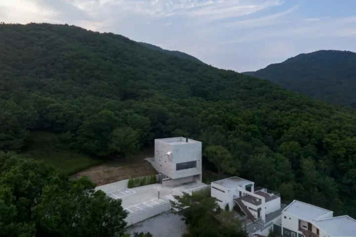 BIM建筑|冥想小教堂 / Lee Eunseok + ATELIER KOMA