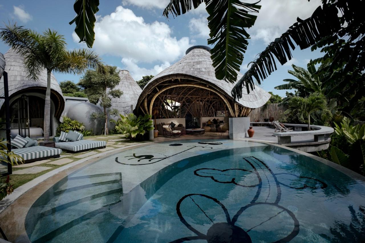 BIM建筑|巴厘岛 Bandido - La Lourdes & La Matilde 别墅 / Javi Diaz