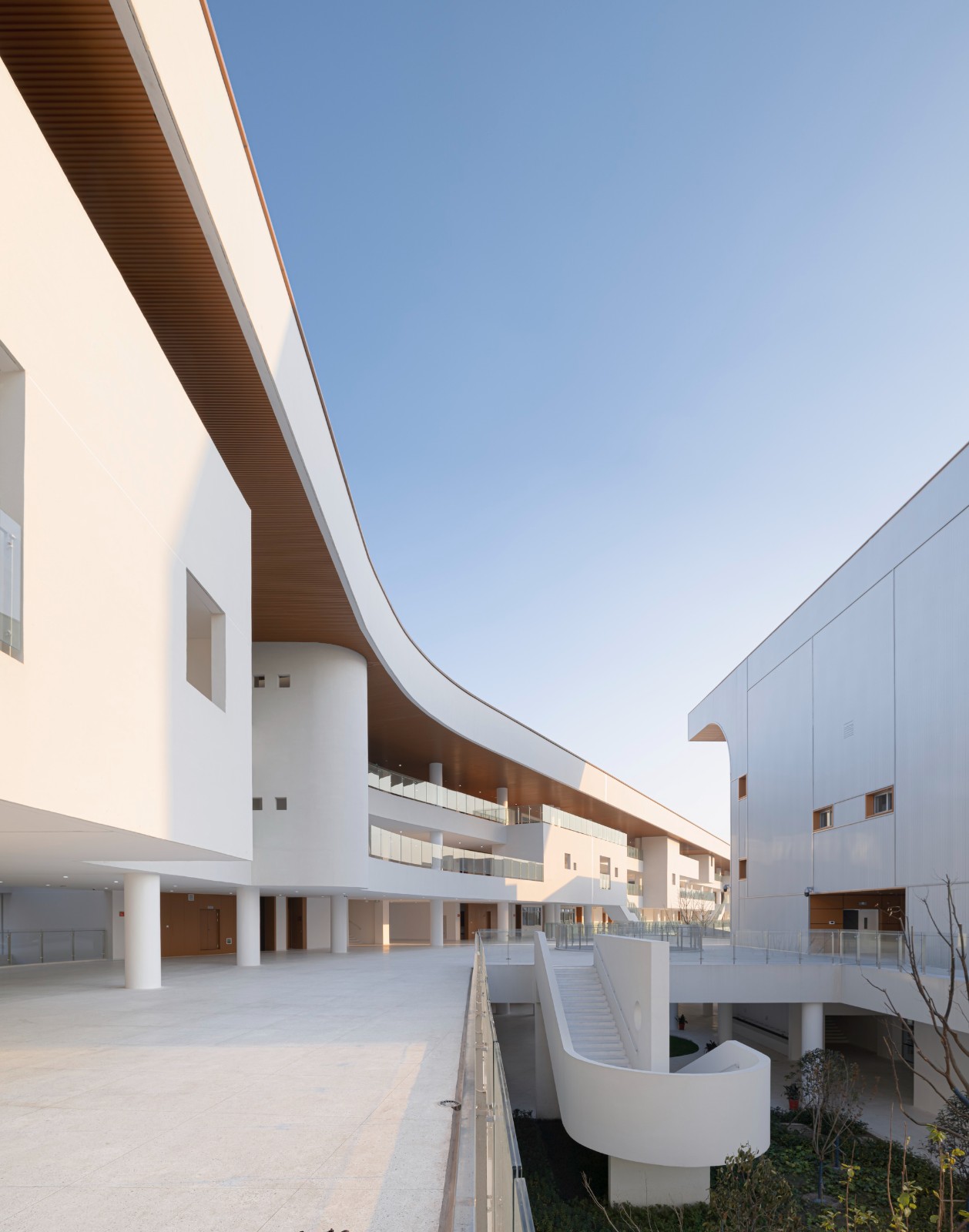 BIM建筑|南通市能达中学 / 九城都市建筑