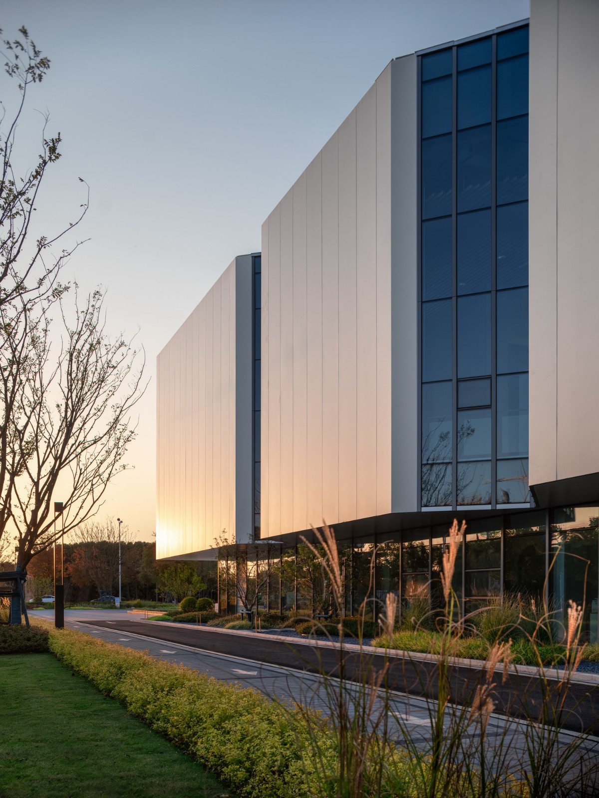 BIM建筑|中瑞生态城低碳技术创新促进中心 / 米丈建筑