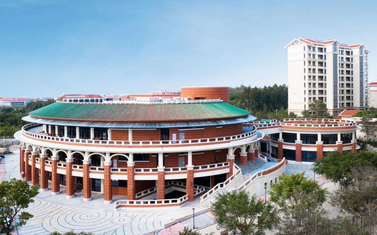 BIM建筑|厦门大学翔安校区中部学生食堂（思源餐厅）/ 厦门大学建筑设计研究院有限公司（AUAD）