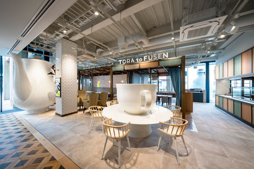 BIM建筑|日建设计为糖果公司总部设计超大桌椅