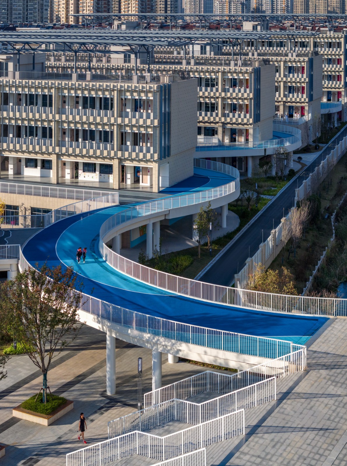 BIM建筑|扬名实验学校 / 米丈建筑