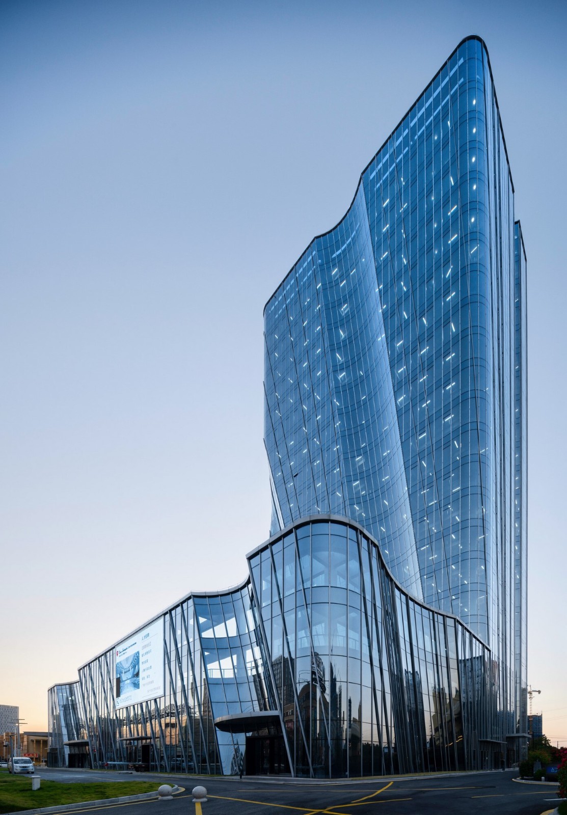 BIM建筑|瑞安侨贸大厦 / 时境建筑