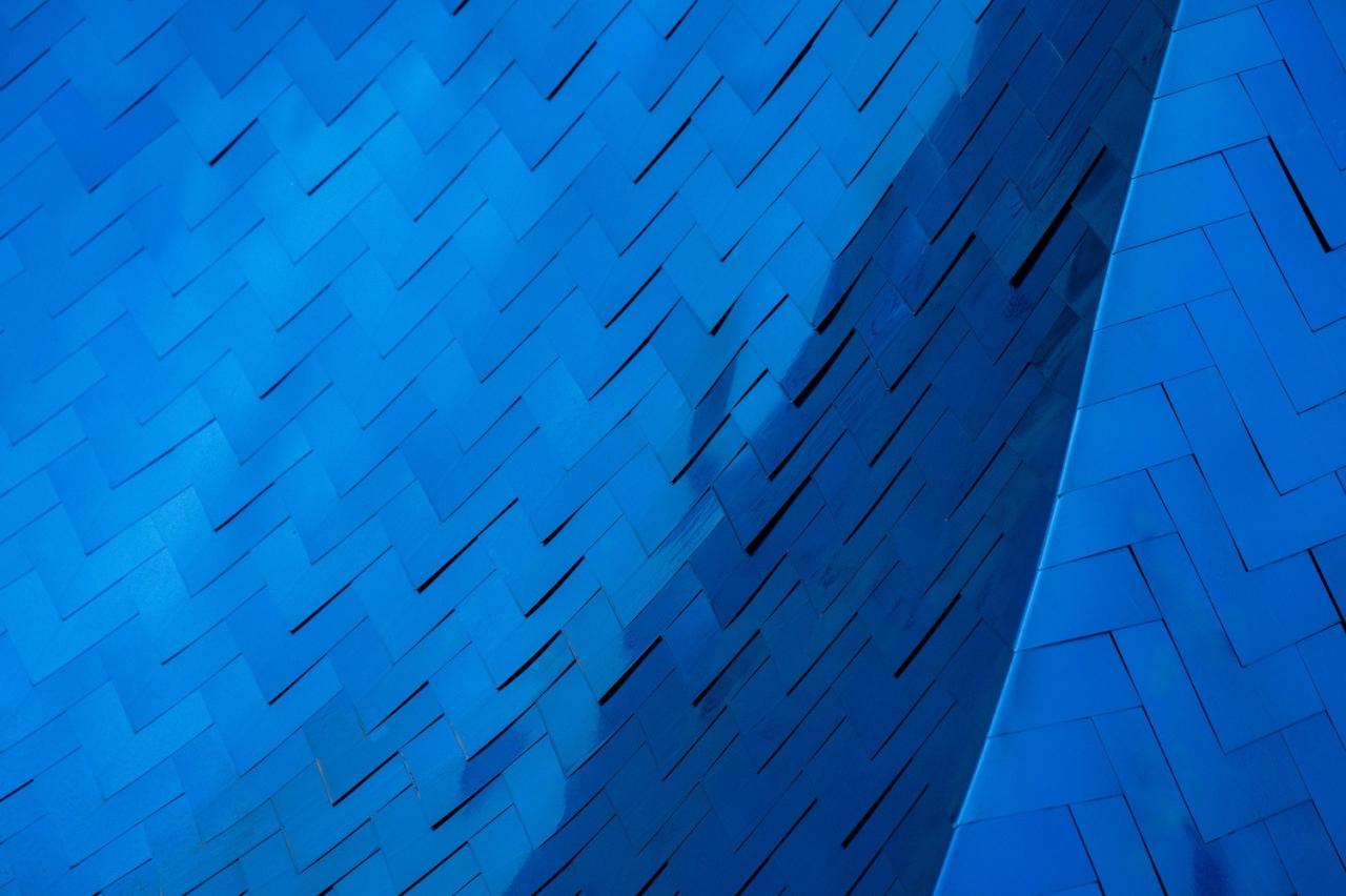 BIM建筑|青丘和白崖：仿佛海浪一般起伏的蓝色山丘下是我们“摇摇摆摆的人间” / Wutopia Lab