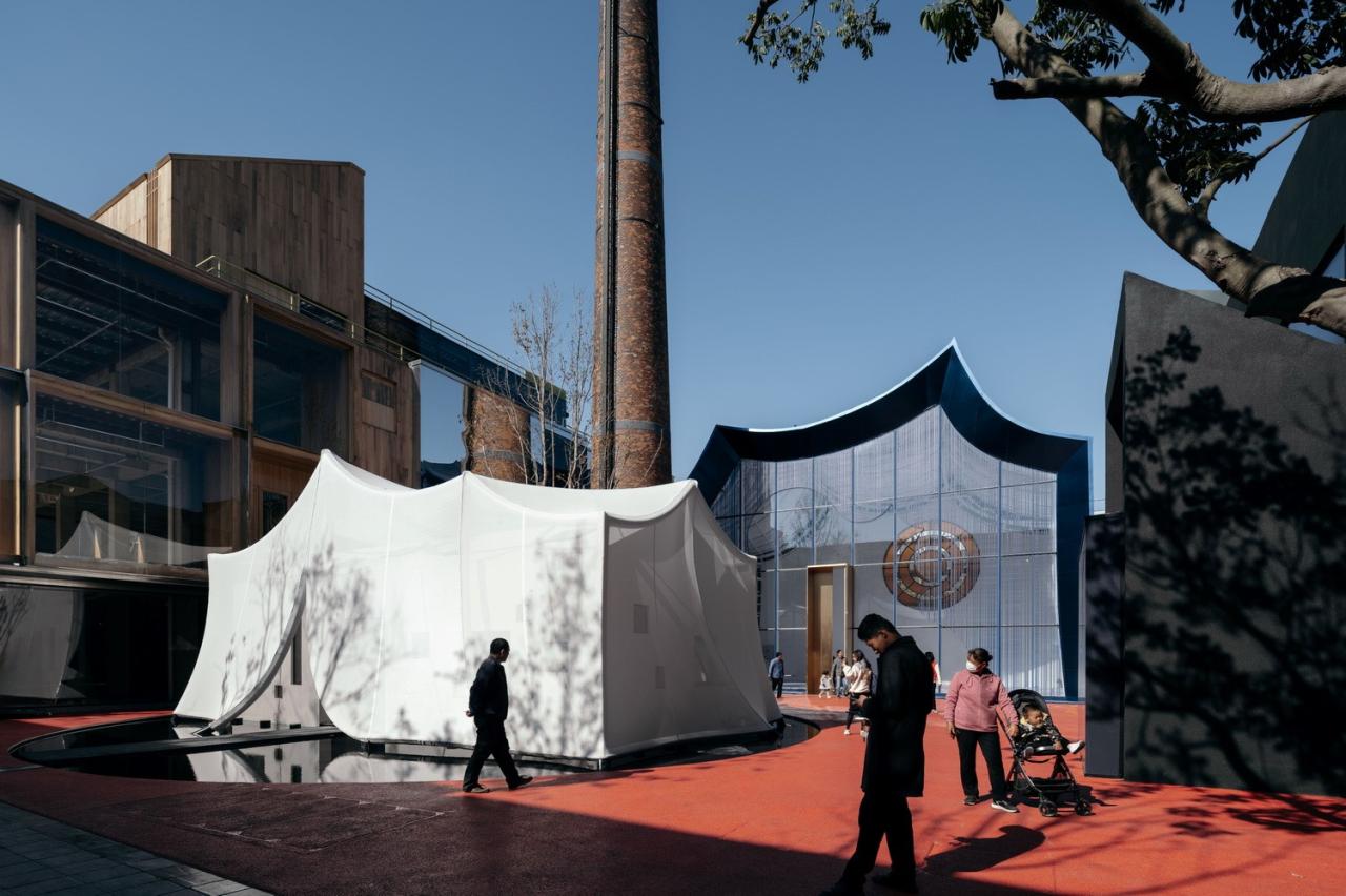 BIM建筑|青丘和白崖：仿佛海浪一般起伏的蓝色山丘下是我们“摇摇摆摆的人间” / Wutopia Lab