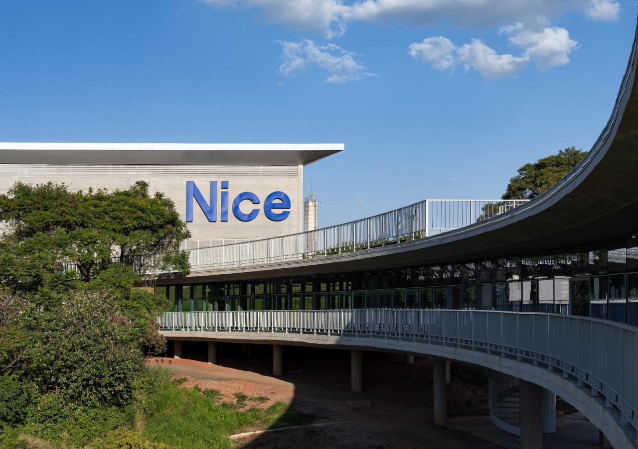BIM建筑|Nice集团巴西总部 / MCA