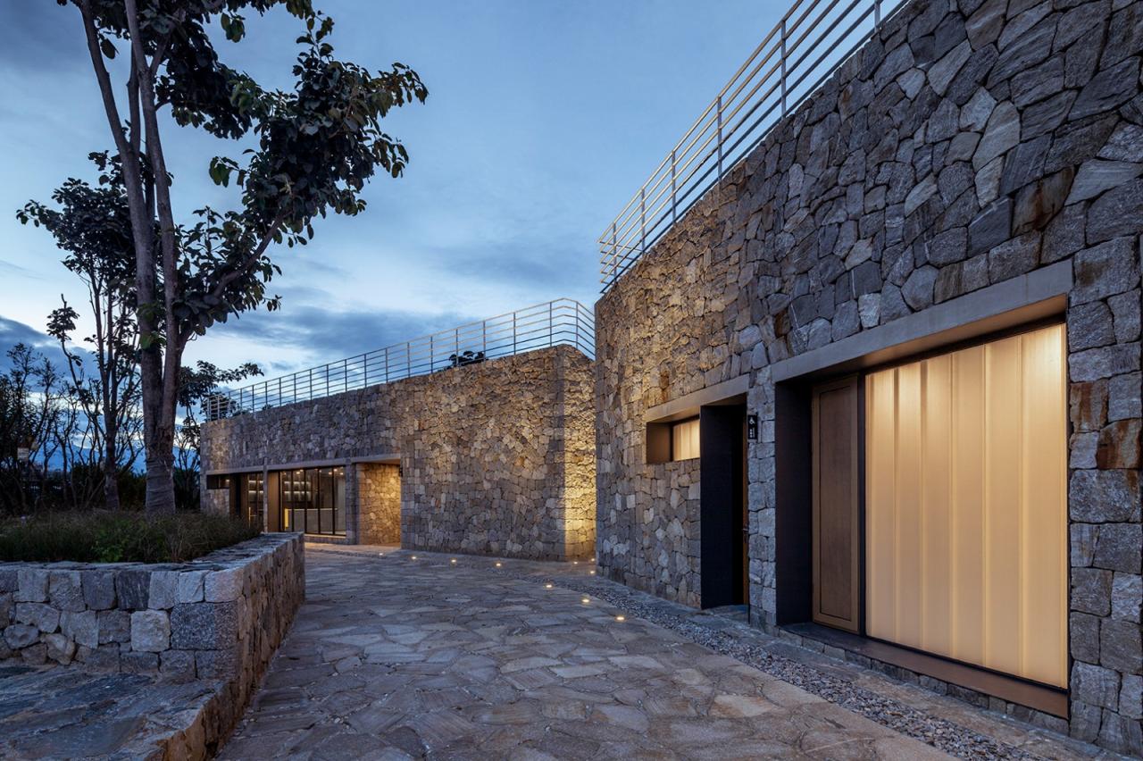 BIM建筑|帆的乡愁：环洱海生态廊道五号驿站 / 三文建筑