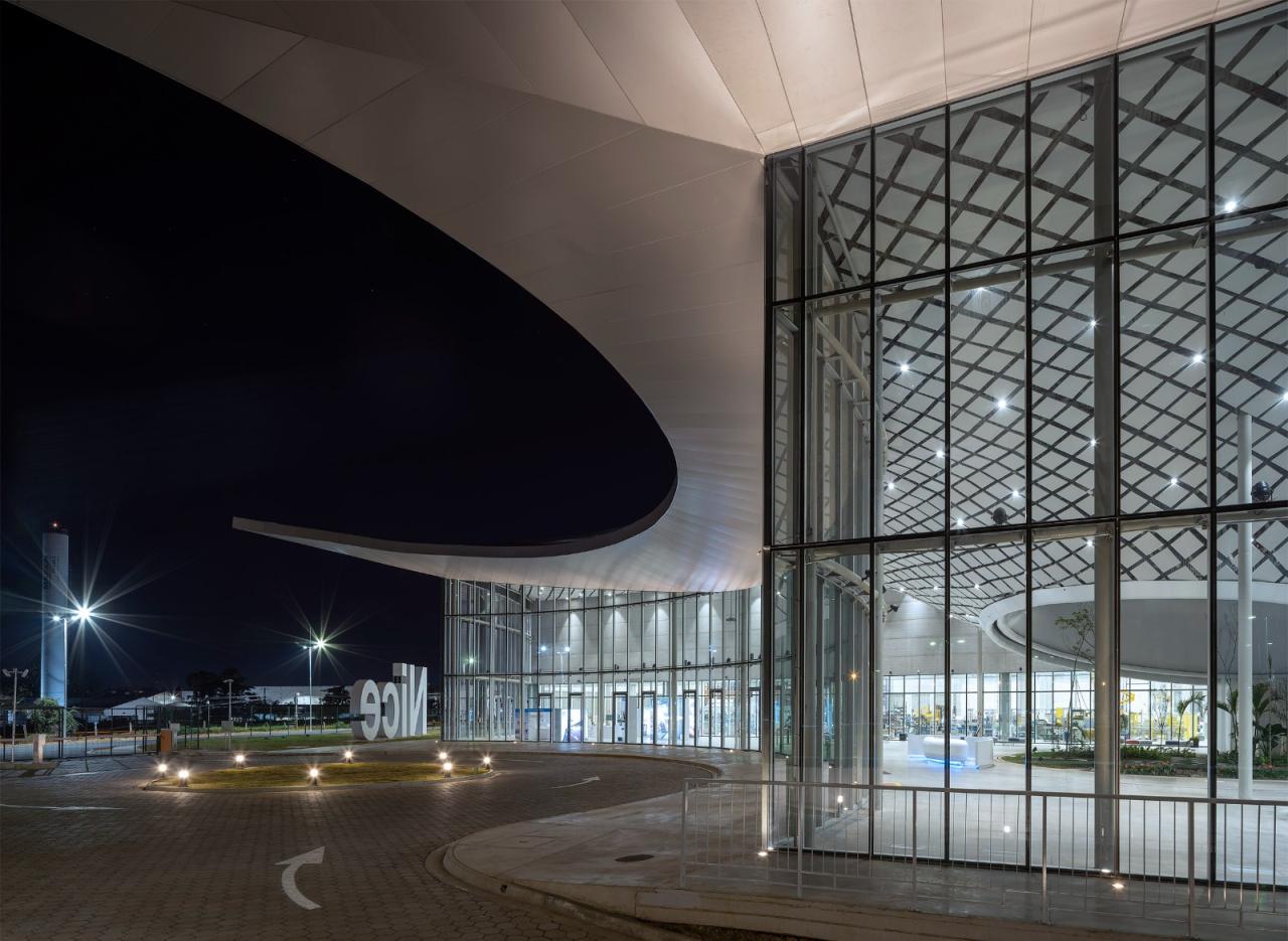 BIM建筑|Nice集团巴西总部 / MCA