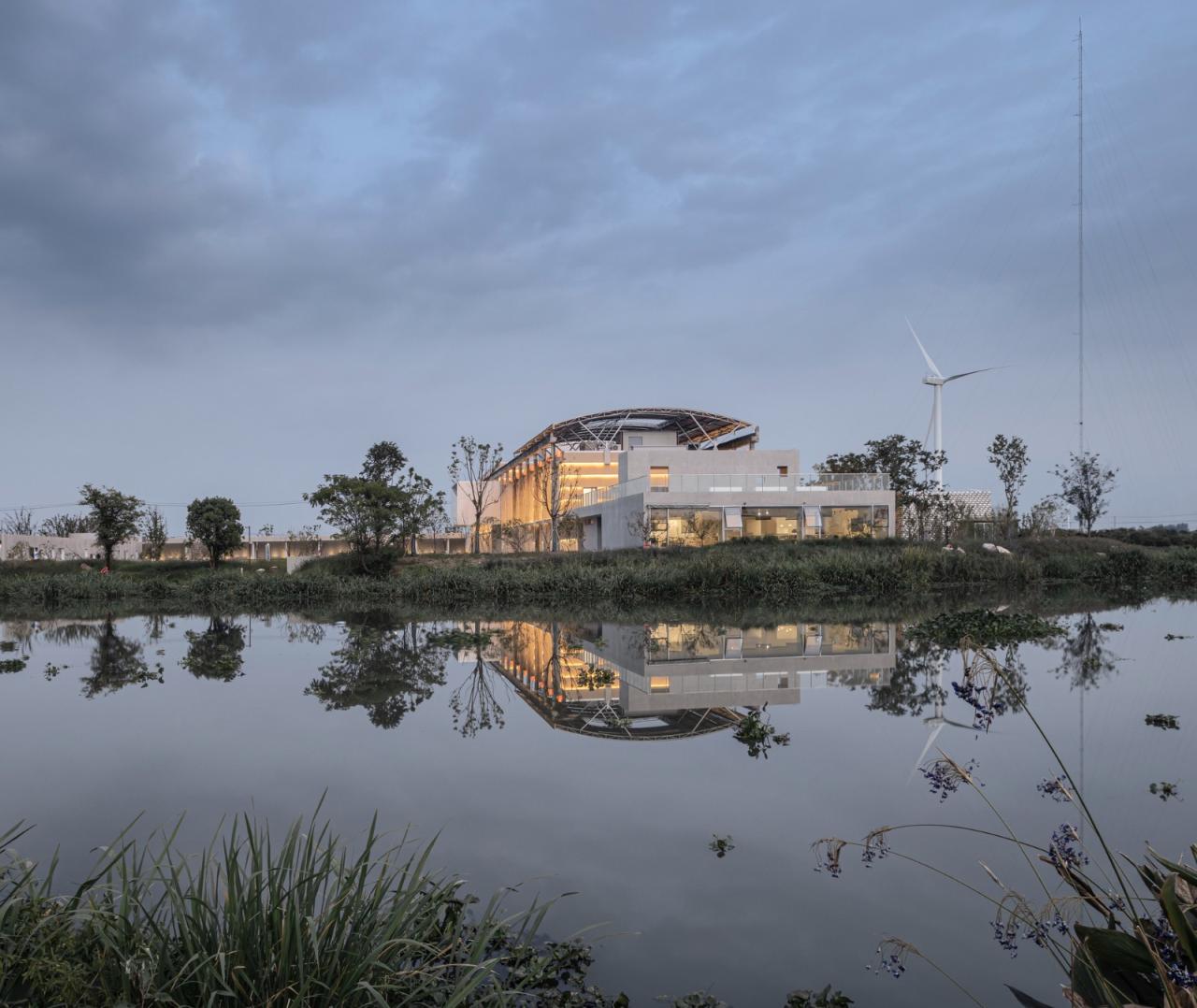 BIM建筑|苏州相城区阳澄湖镇大闸蟹文化园 / 九城都市