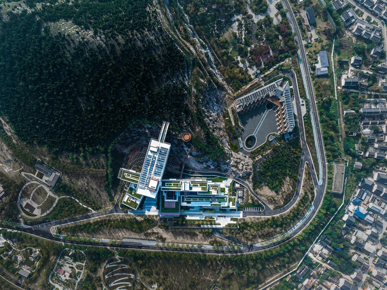 BIM建筑|徐州园博园宕口酒店 / 筑境设计