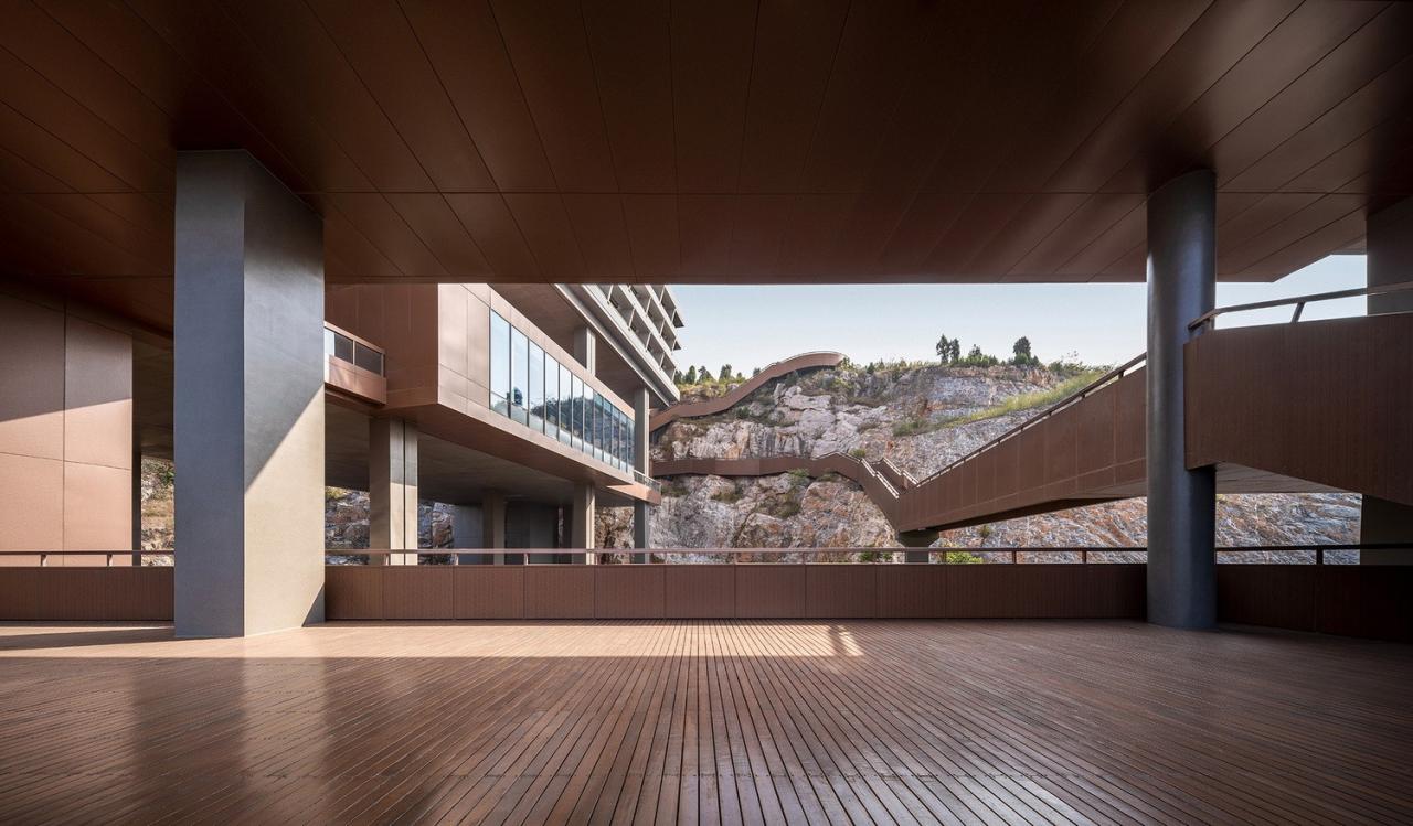 BIM建筑|徐州园博园宕口酒店 / 筑境设计