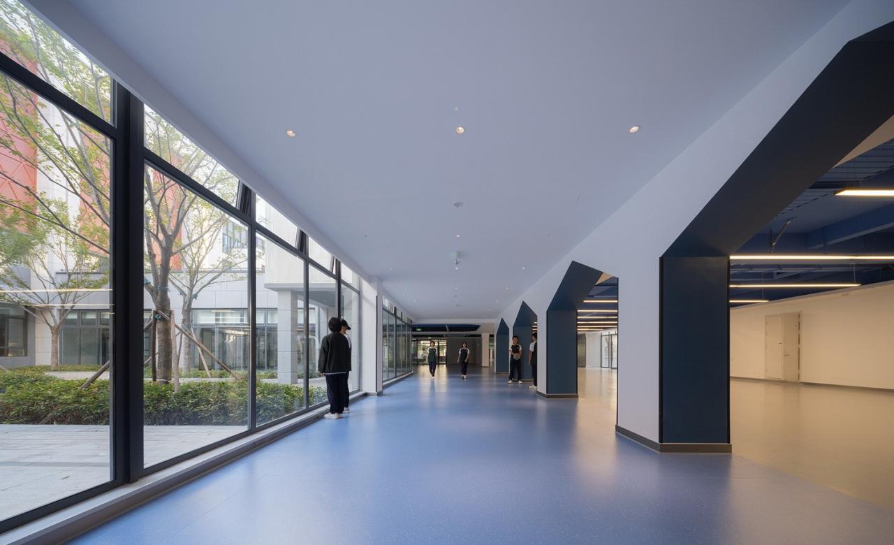 BIM建筑|河南安阳振中学校 / 山东建筑大学建筑城规学院象外营造工作室