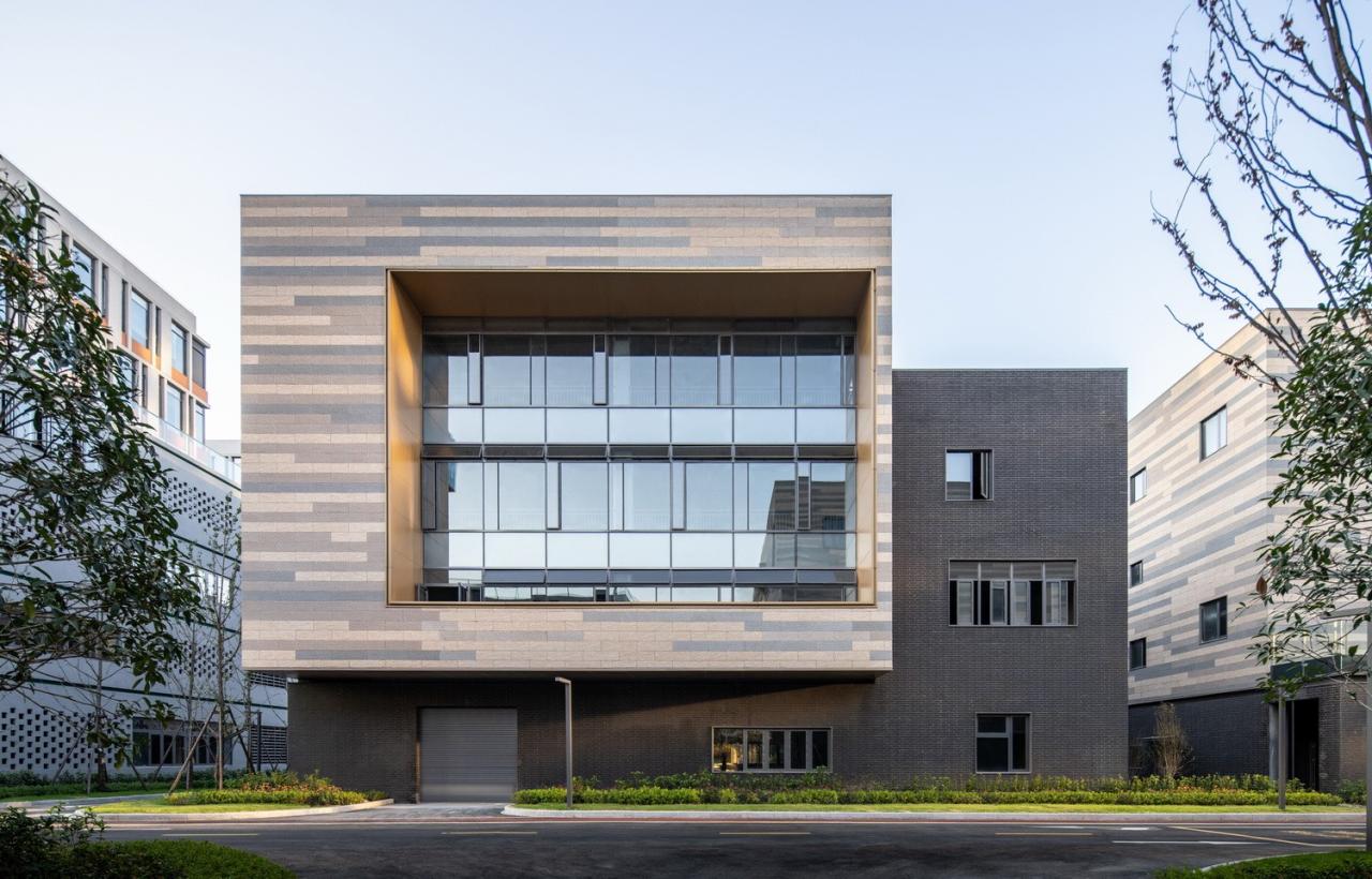 BIM建筑|工业上楼 模式迭代：杭州中节能（富阳）环保产业园 / line+孟凡浩新作