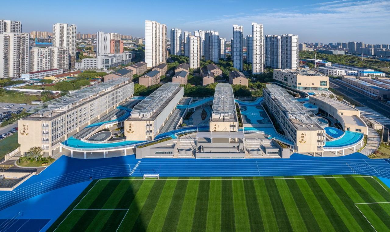 BIM建筑|扬名实验学校 / 米丈建筑