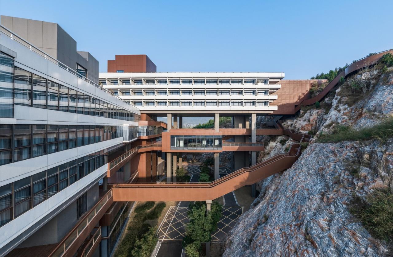 BIM建筑|徐州园博园宕口酒店 / 筑境设计