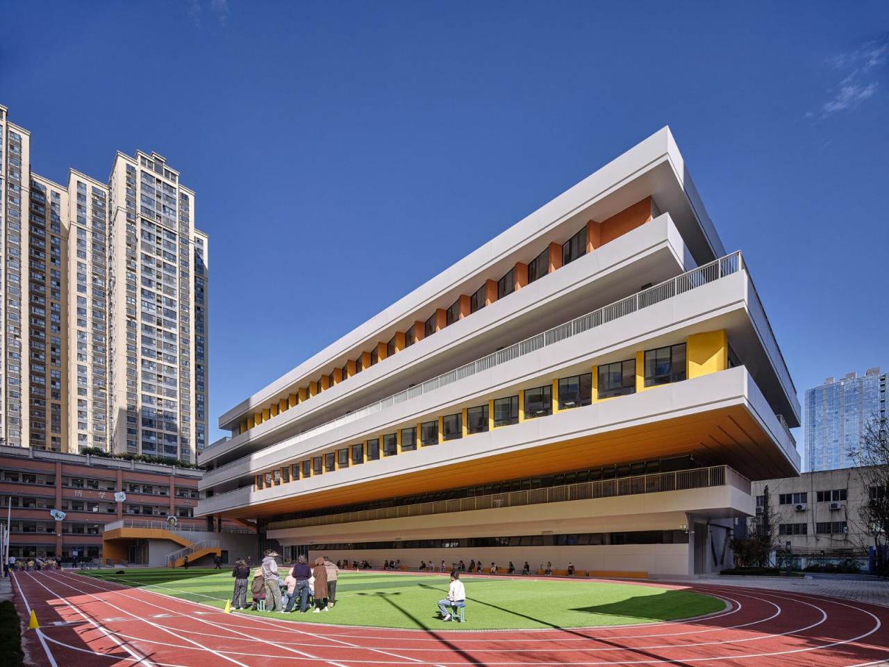 BIM建筑|西安市未央路小学综合楼 / 中国建筑西北设计研究院 屈培青工作室