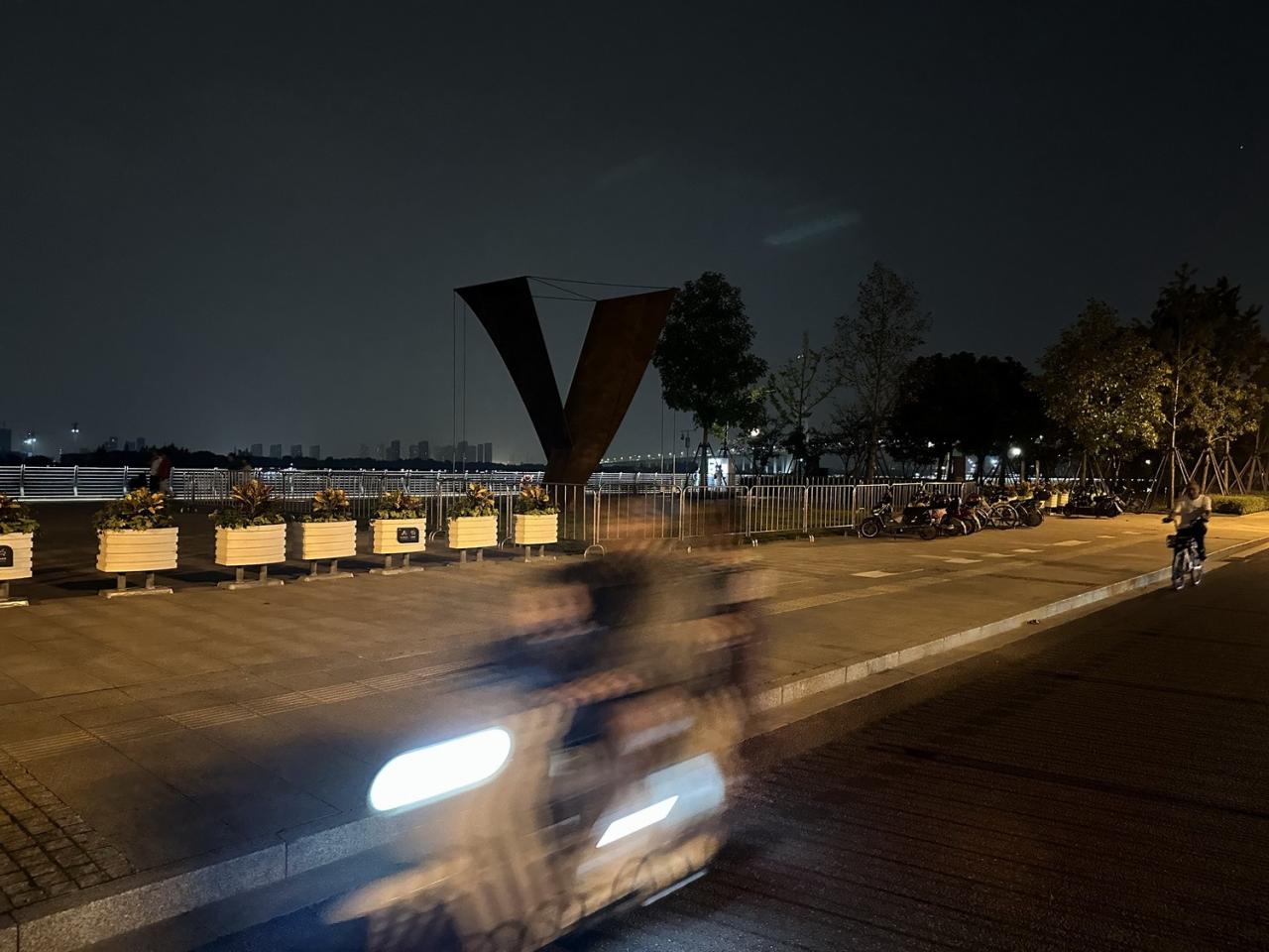 BIM建筑|上海城市空间艺术季：进山的孩子 / 大料建筑