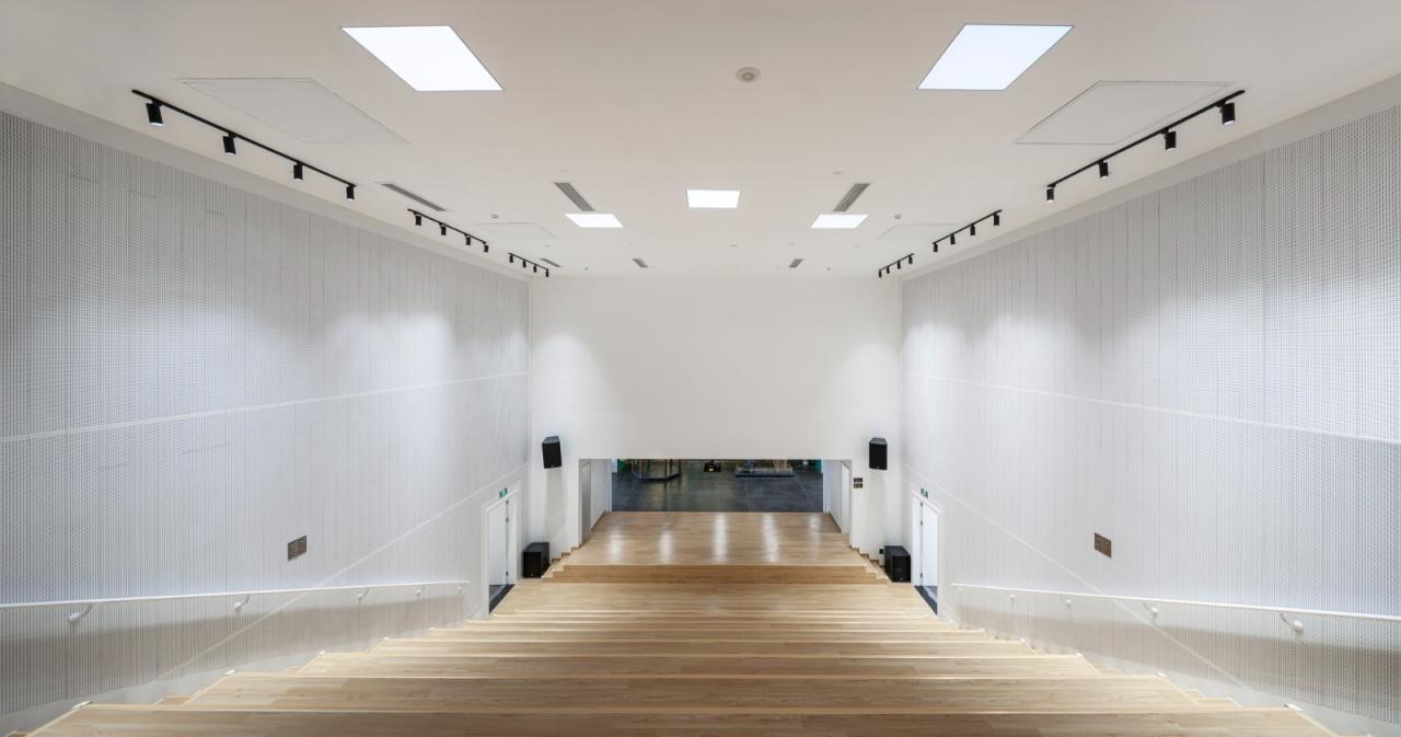 BIM建筑|苏州相城区阳澄湖镇大闸蟹文化园 / 九城都市