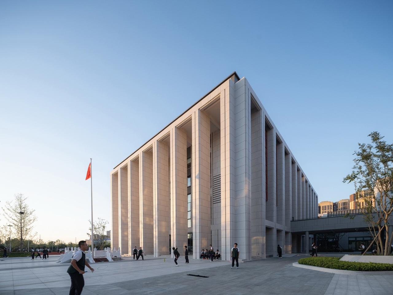 BIM建筑|河南安阳振中学校 / 山东建筑大学建筑城规学院象外营造工作室