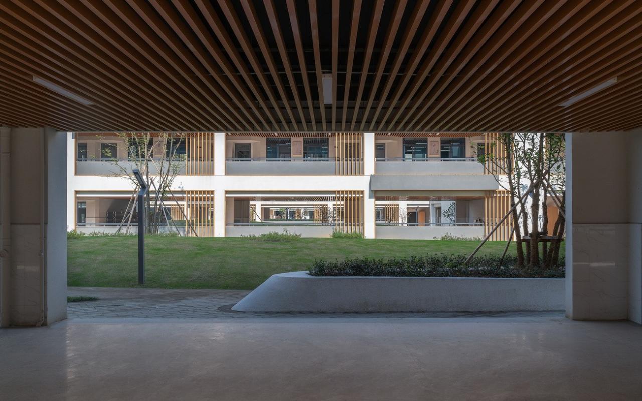 BIM建筑|杭州中泰中学建筑设计 / LZGC量子构城设计事务所+浙江建院建筑规划设计院