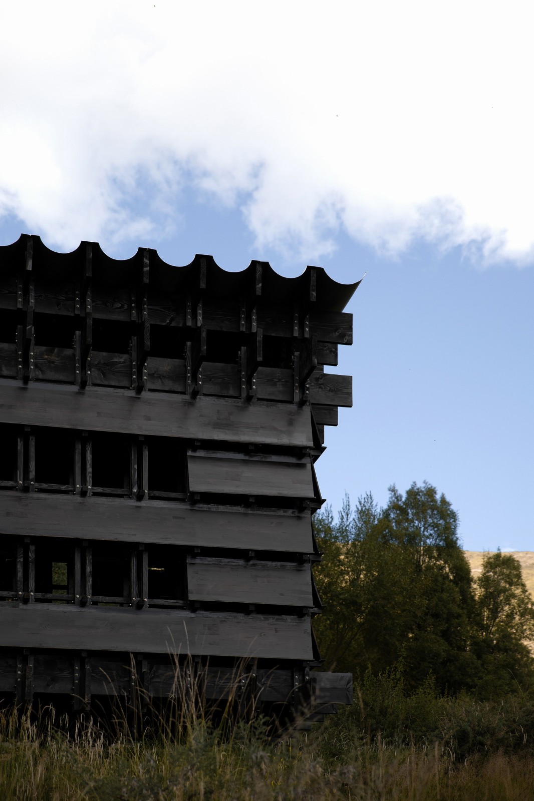 BIM建筑|西藏山南观蜂小屋 / 月壤建筑