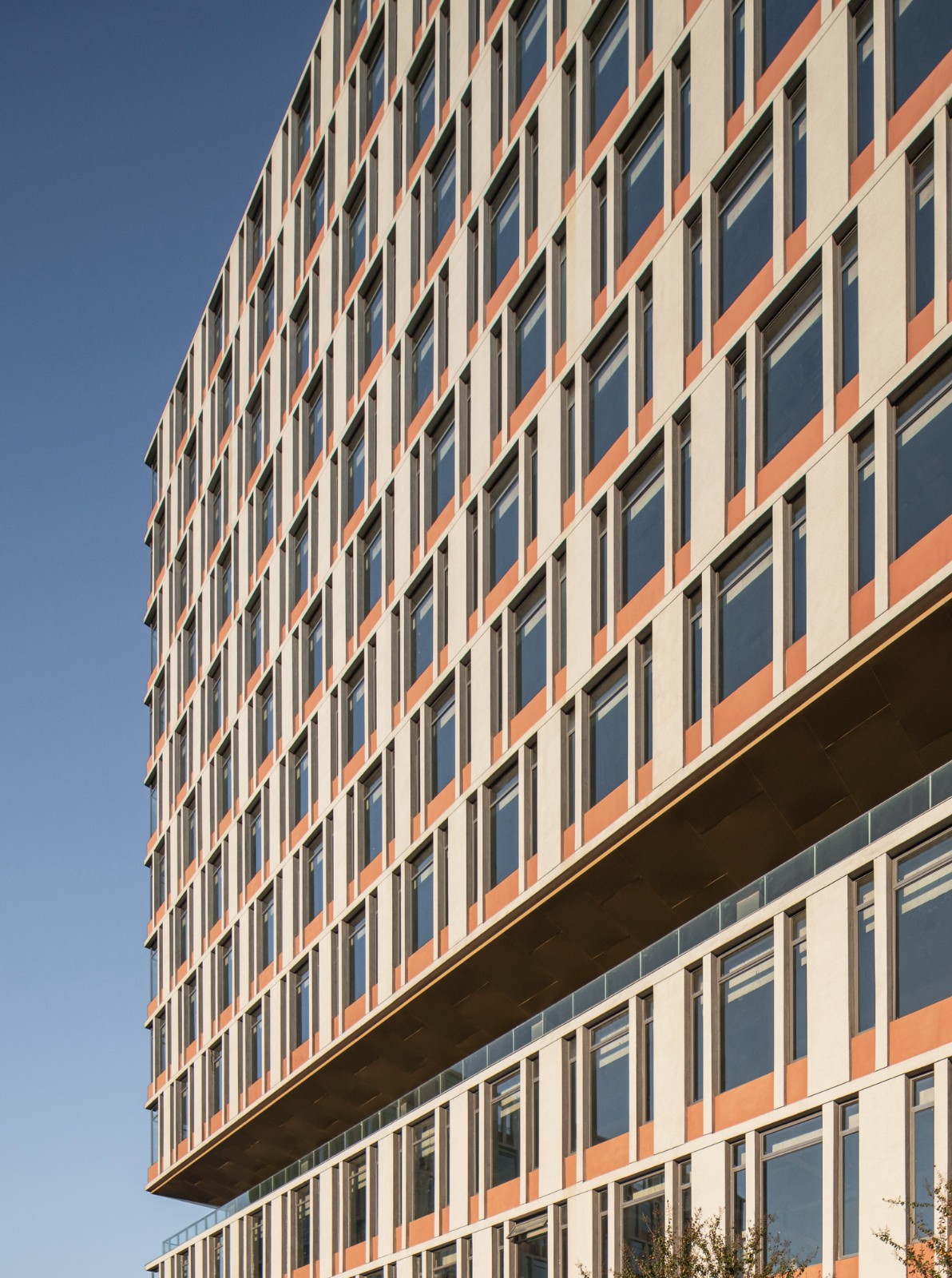 BIM建筑|工业上楼 模式迭代：杭州中节能（富阳）环保产业园 / line+孟凡浩新作