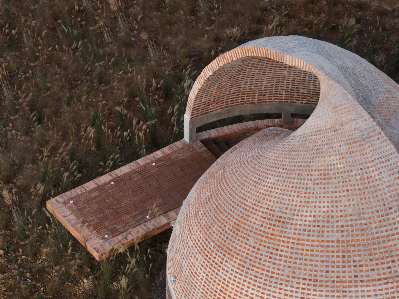 BIM建筑|红砖概念图书馆 / HCCH合尘建筑