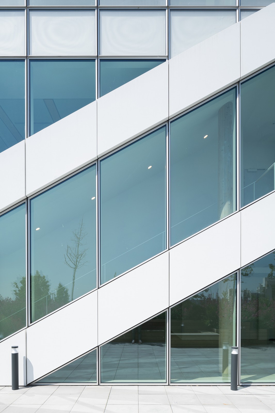 BIM建筑|奇妙大楼 / Coldefy