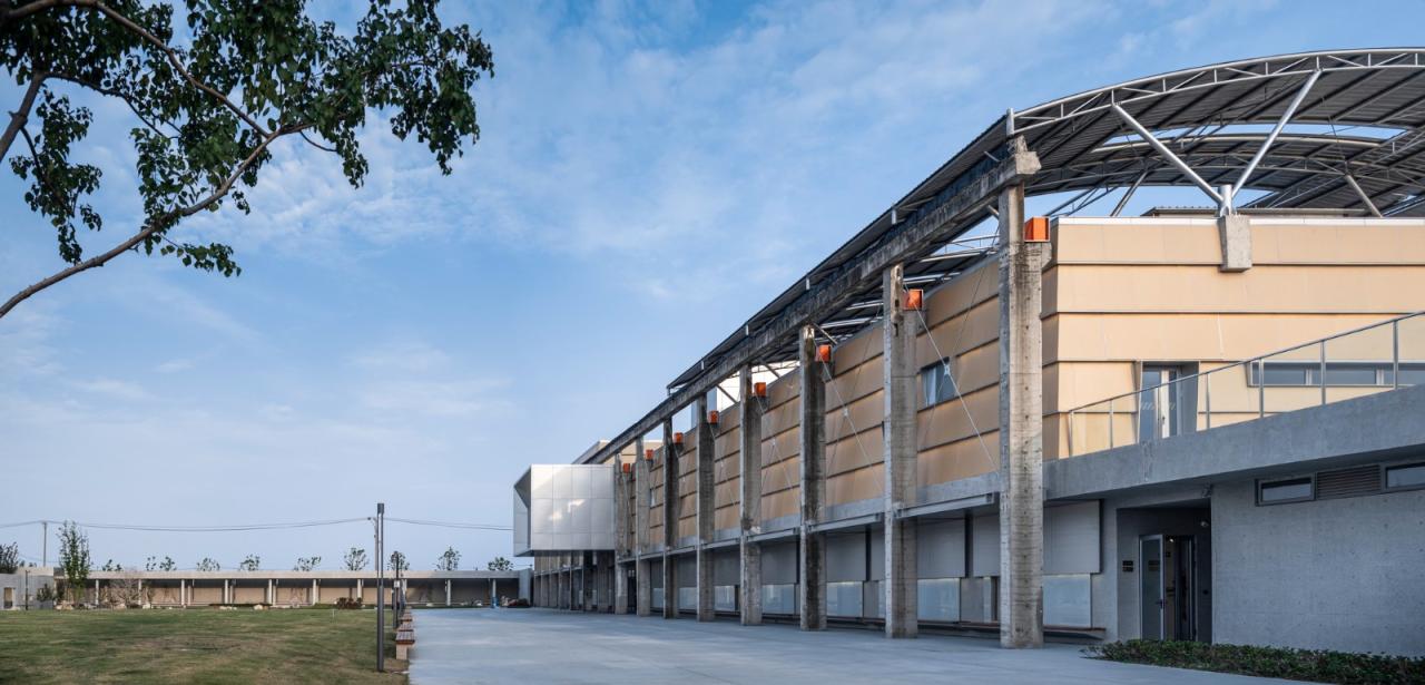 BIM建筑|苏州相城区阳澄湖镇大闸蟹文化园 / 九城都市