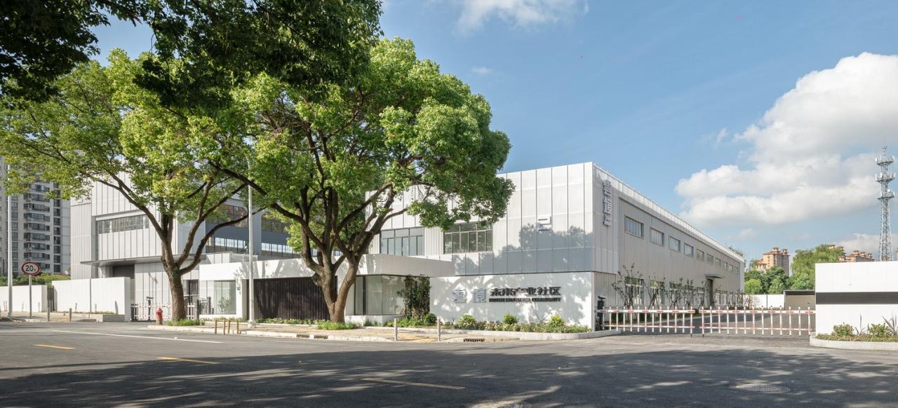 BIM建筑|漂浮盒子：云境未来产业园区 / 格筑设计