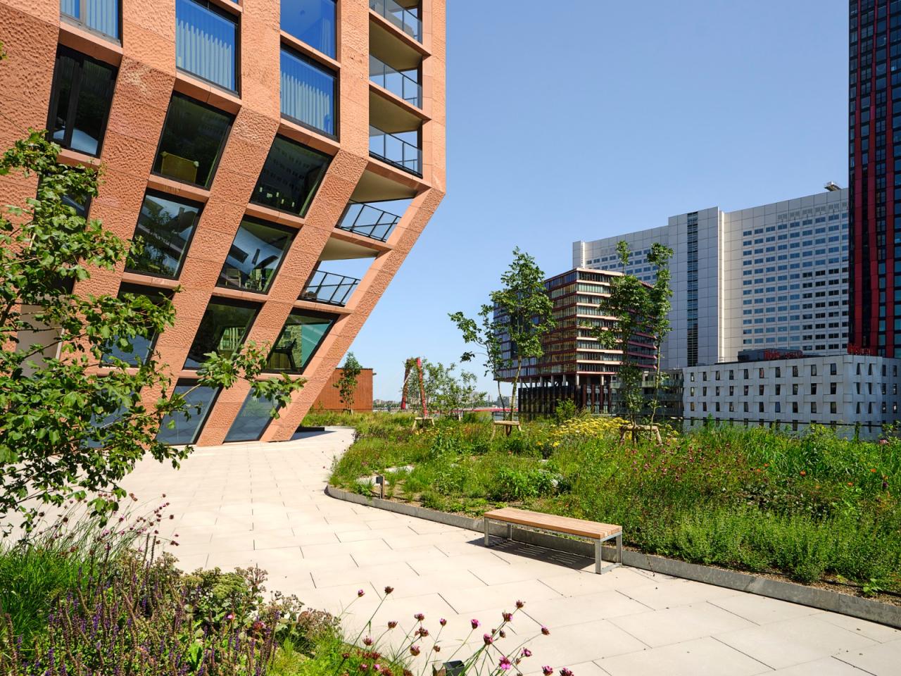 BIM建筑|卡萨诺瓦大楼 / Barcode Architects