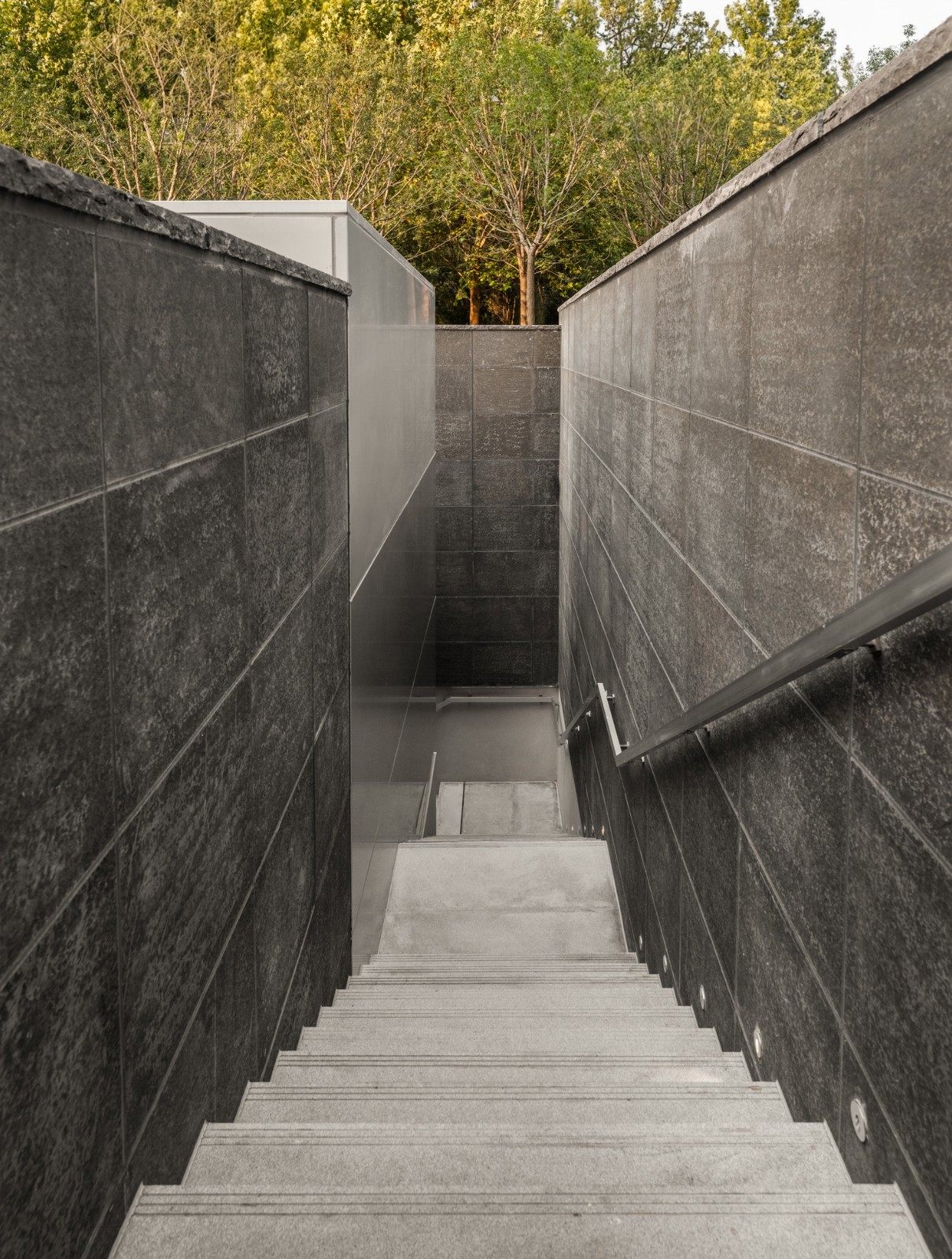 BIM建筑|里向空间-北京缦合艺术中心 / RSAA/庄子玉工作室