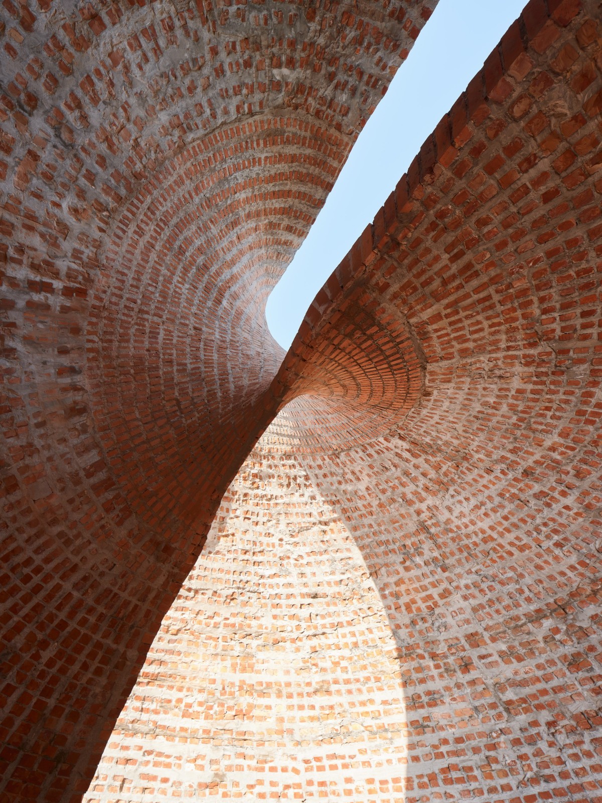 BIM建筑|红砖概念图书馆 / HCCH合尘建筑