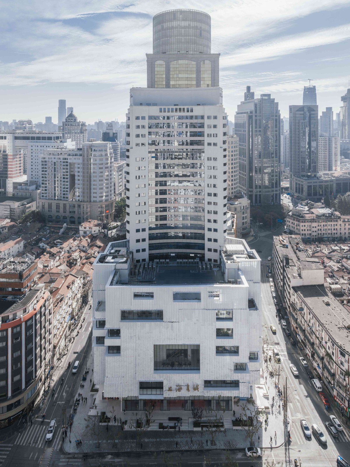 BIM建筑|以书造新城：“不读书的人”才能拯救书店？ / Wutopia Lab